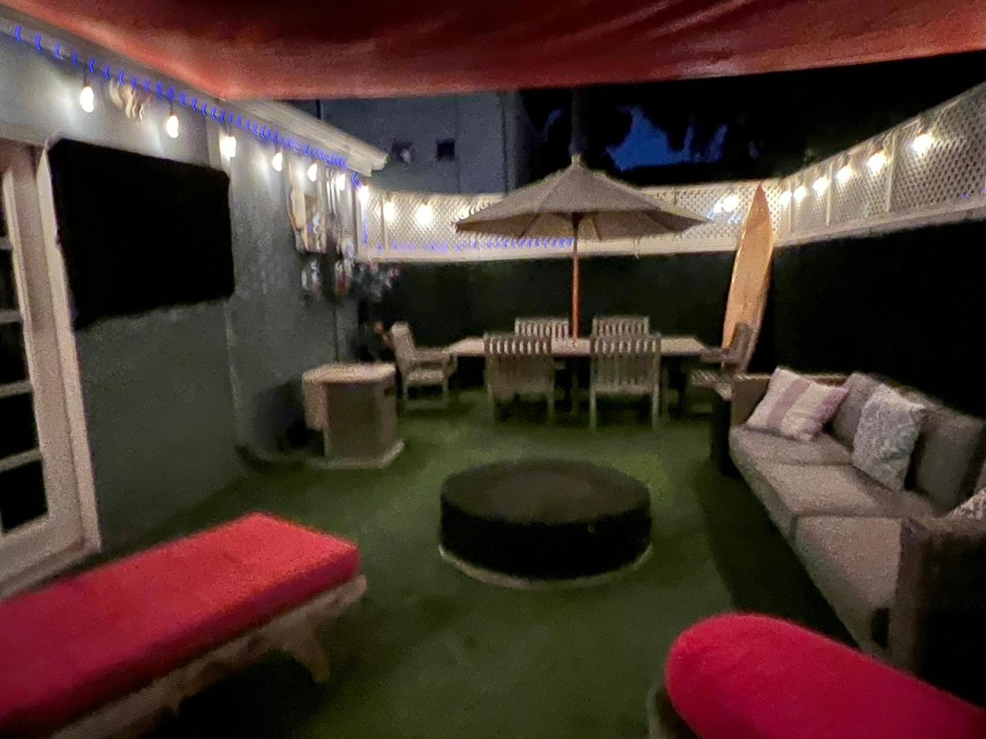 Chic Venice Beach Bungalow Steps From The Canals & Beach 洛杉矶 外观 照片